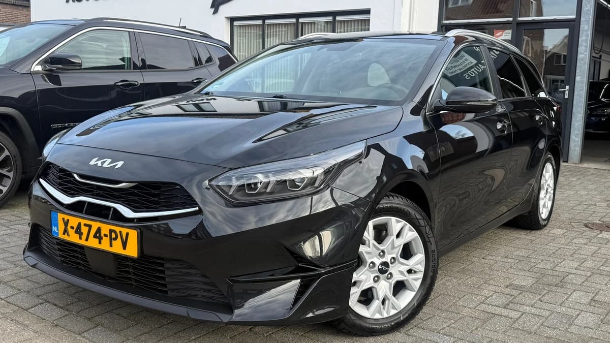 Kia Ceed Sportswagon 1.0 T-GDi DynamicPlusLine, Stoelverwarming,Stuurverwarming,Apple Carplay/Android,Navigatie,Trekhaak — foto 1