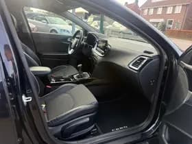 Kia Ceed Sportswagon 1.0 T-GDi DynamicPlusLine, Stoelverwarming,Stuurverwarming,Apple Carplay/Android,Navigatie,Trekhaak thumbnail 28