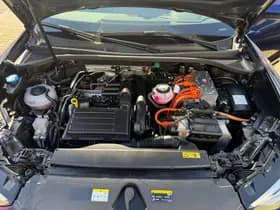 Audi Q3 Sportback 45 TFSI e Business Edition, Panoramadak,Apple Carplay/Android,Stoelverwarming thumbnail 27