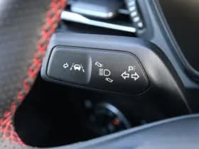 Ford Focus Wagon Hybrid 125pk ST-Line | Adaptive Cruise | Winter Pack | Rijklaarprijs! Chrome Blue Metallic thumbnail 19