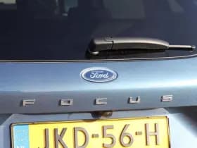 Ford Focus Wagon Hybrid 125pk ST-Line | Adaptive Cruise | Winter Pack | Rijklaarprijs! Chrome Blue Metallic thumbnail 9
