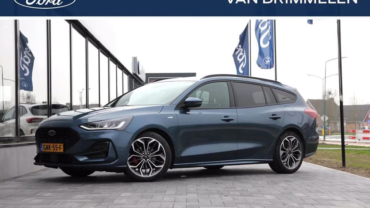 Ford Focus Wagon 1.0 EcoBoost Hybrid 155pk Powershift ST-Line X I 18"I blauw — foto 1