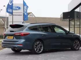 Ford Focus Wagon 1.0 EcoBoost Hybrid 155pk Powershift ST-Line X I 18"I blauw thumbnail 6
