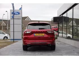 Ford Kuga 2.5 PHEV e-CVT 225pk ST-Line X I Trekhaak I NL auto Lucid Red thumbnail 5