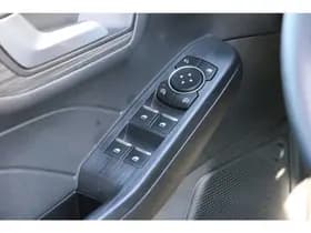 Ford Kuga 2.5 PHEV 243pk e-CVT Active X Solar Silver Metallic thumbnail 25