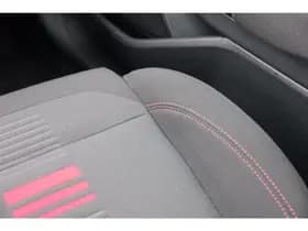 Ford Fiesta 1.0 EcoBoost Hybrid 125pk ST-Line X | Winterpack | Dealer onderhouden Frozen White thumbnail 19