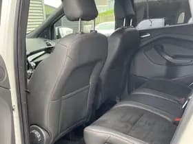 Ford Kuga 1.5 EcoBoost 150PK 2WD ST Line 'Platinum White' | 19 inch | Panorama dak | Nieuwe motor! Platinum thumbnail 14