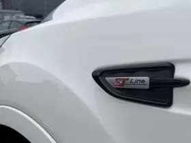 Ford Kuga 1.5 EcoBoost 150PK 2WD ST Line 'Platinum White' | 19 inch | Panorama dak | Nieuwe motor! Platinum thumbnail 7