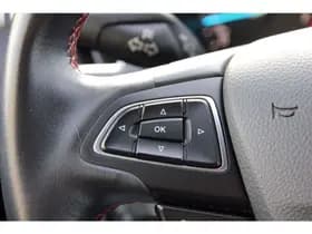 Ford Kuga 1.5 EcoBoost 120PK 2WD ST Line | Trekhaak | Clima | Cruise | 19 inch | Nieuwe motor! Moondust thumbnail 16