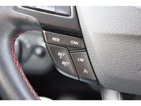 Ford Kuga 1.5 EcoBoost 120PK 2WD ST Line | Trekhaak | Clima | Cruise | 19 inch | Nieuwe motor! Moondust thumbnail 17