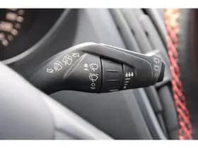 Ford Kuga 1.5 EcoBoost 120PK 2WD ST Line | Trekhaak | Clima | Cruise | 19 inch | Nieuwe motor! Moondust thumbnail 20