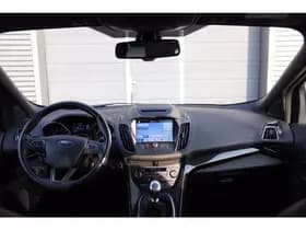 Ford Kuga 1.5 EcoBoost 120PK 2WD ST Line | Trekhaak | Clima | Cruise | 19 inch | Nieuwe motor! Moondust thumbnail 25