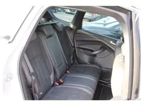 Ford Kuga 1.5 EcoBoost 120PK 2WD ST Line | Trekhaak | Clima | Cruise | 19 inch | Nieuwe motor! Moondust thumbnail 26