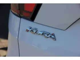 Ford Kuga 1.5 EcoBoost 120pk 2WD Titanium | Frozen White | Camera | Rijklaar! Frozen thumbnail 12