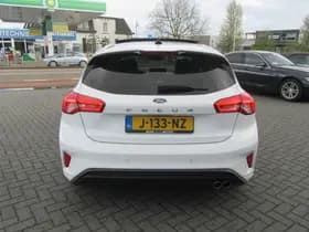 Ford Focus thumbnail 13