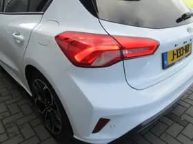 Ford Focus thumbnail 33