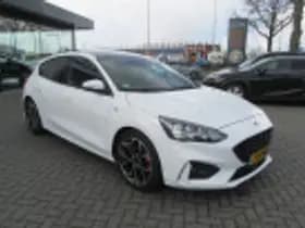 Ford Focus thumbnail 41