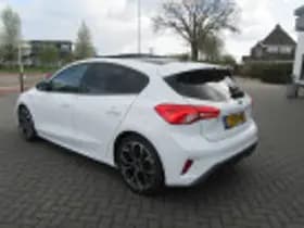 Ford Focus thumbnail 44