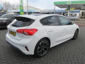 Ford Focus thumbnail 77