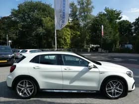 Mercedes-Benz GLA-klasse 45 AMG 4Matic 381PK Premium thumbnail 3
