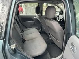 Ford Fiesta 1.4 16V First Edition 5drs thumbnail 10