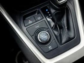 Toyota RAV4 2.5 Hybrid Executive Automaat AWD | Blind Spot Detection | Apple Carplay/ Android Auto | Stoelgeheugen | Camera | Climate | Crui thumbnail 27