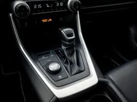 Toyota RAV4 2.5 Hybrid Executive Automaat AWD | Blind Spot Detection | Apple Carplay/ Android Auto | Stoelgeheugen | Camera | Climate | Crui thumbnail 8