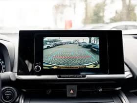 Toyota C-HR 1.8 Full Hybrid First Edition | Bi-Tone | Apple carplay | Stoel en Stuurverwarming | PDC | Navigatie | Adaptieve cruise | Achter thumbnail 24