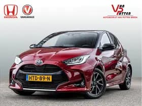 Toyota Yaris 1.5 Hybrid Style Bi-Tone | Climate control | Automaat | Adaptive cruise control | Achteruitrijcamera | 4 Seizoenen banden | 10 j