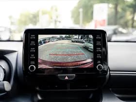 Toyota Yaris 1.5 Hybrid Style Bi-Tone | Climate control | Automaat | Adaptive cruise control | Achteruitrijcamera | 4 Seizoenen banden | 10 j thumbnail 21