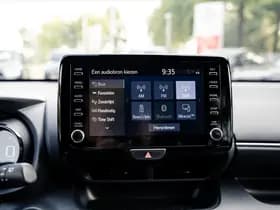 Toyota Yaris 1.5 Hybrid Style Bi-Tone | Climate control | Automaat | Adaptive cruise control | Achteruitrijcamera | 4 Seizoenen banden | 10 j thumbnail 24