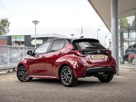 Toyota Yaris 1.5 Hybrid Style Bi-Tone | Climate control | Automaat | Adaptive cruise control | Achteruitrijcamera | 10 jaar garantie thumbnail 5