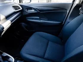 Honda Jazz 1.3 i-VTEC Trend Automaat | Airco | Cruise control | All Season banden | Stoelverwarming | PDC achter | Handsfree bellen thumbnail 32