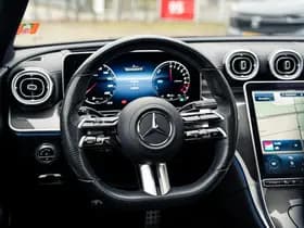 Mercedes-Benz C-Klasse Estate C300e Plug-In Hybrid AMG Line | BTW auto | Volle auto | Pano-dak | HUD | Trekhaak | Sfeerverlichting | Burmester | Memory thumbnail 6