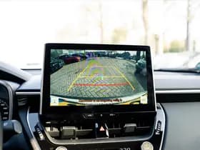 Toyota Corolla Cross 2.0 Full Hybrid Dynamic Automaat | Panoramadak | All Season banden | Adaptieve cruisecontrol | Stuurverwarming | Stoelverwarming thumbnail 26