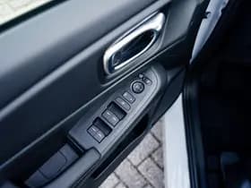 Honda HR-V 1.5 Advance | Full Hybrid | 8 jaar garantie | 2000 euro voorraadkorting | Apple Carplay / Android auto | PDC voor en achter | St thumbnail 27