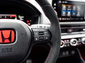 Honda Civic 2.0 VTEC Turbo 329pk Type R | Dealeronderhouden | Nieuwstaat | Navigatie | Carplay | PDC | Camera | Adaptieve cruisecontrol | Bl thumbnail 17