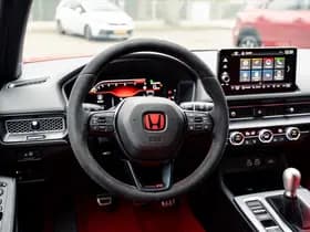 Honda Civic 2.0 VTEC Turbo 329pk Type R | Dealeronderhouden | Nieuwstaat | Navigatie | Carplay | PDC | Camera | Adaptieve cruisecontrol | Bl thumbnail 6