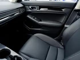 Honda Civic 2.0 Full Hybrid Advance Automaat | Panodak | NL auto | Nieuwe auto | Lederen bekleding | Bose Soundsystem | Adaptieve cruisecont thumbnail 43