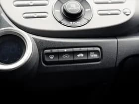 Honda Jazz 1.4 Elegance Automaat | NL Auto | Trekhaak | Stoelverwarming | Climate control | Nieuwe banden thumbnail 25