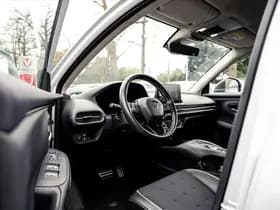 Honda Zr-V 2.0 Full Hybrid Sport automaat | NL Auto | Volledig Dealeronderhouden | Carplay | Adaptieve Cruisecontrol | Navigatie | PDC voor thumbnail 2