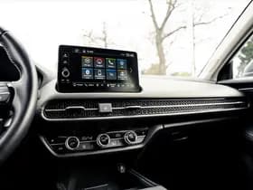 Honda Zr-V 2.0 Full Hybrid Sport automaat | NL Auto | Volledig Dealeronderhouden | Carplay | Adaptieve Cruisecontrol | Navigatie | PDC voor thumbnail 4