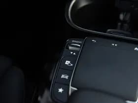 Mercedes-Benz CLA-Klasse 200 AMG Line thumbnail 17