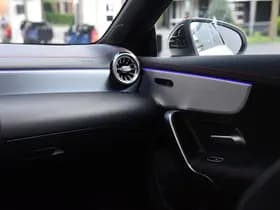 Mercedes-Benz CLA-Klasse 200 AMG Line thumbnail 19