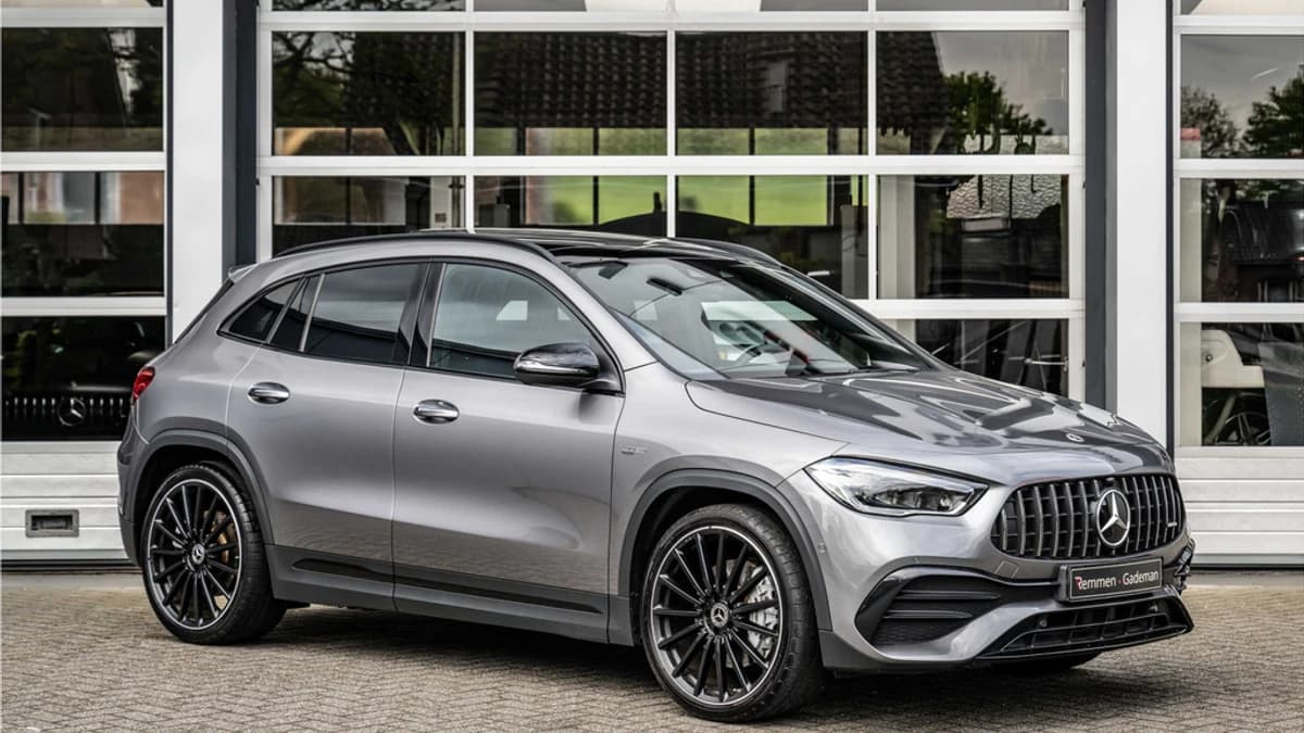 Mercedes-Benz GLA 35 AMG 4MATIC+ — foto 1