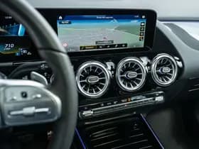 Mercedes-Benz GLA 35 AMG 4MATIC+ thumbnail 13