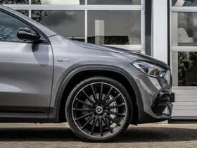 Mercedes-Benz GLA 35 AMG 4MATIC+ thumbnail 5