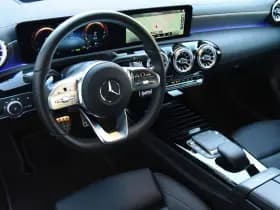 Mercedes-Benz A-Klasse 250e AMG Line thumbnail 7