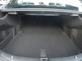 Mercedes-Benz C-Klasse 300 AMG Premium Pack thumbnail 28