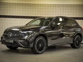 Mercedes-Benz GLC 400e 4MATIC AMG Line thumbnail 2